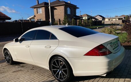 Mercedes-Benz CLS, 2008 год, 1 990 000 рублей, 10 фотография