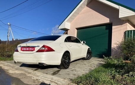 Mercedes-Benz CLS, 2008 год, 1 990 000 рублей, 2 фотография