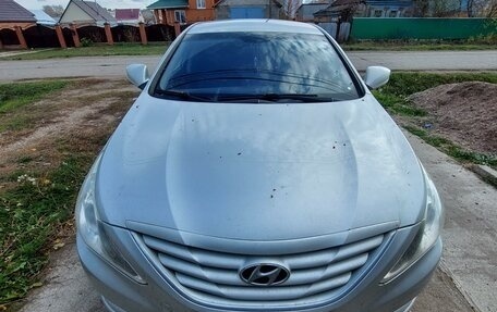 Hyundai Sonata VI, 2011 год, 1 200 000 рублей, 3 фотография