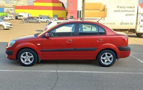 KIA Rio II, 2005 год, 600 000 рублей, 8 фотография