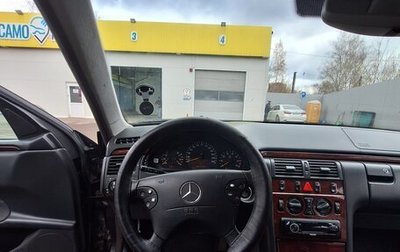 Mercedes-Benz E-Класс, 2000 год, 370 000 рублей, 1 фотография