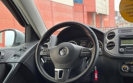 Volkswagen Tiguan I, 2010 год, 1 180 000 рублей, 16 фотография