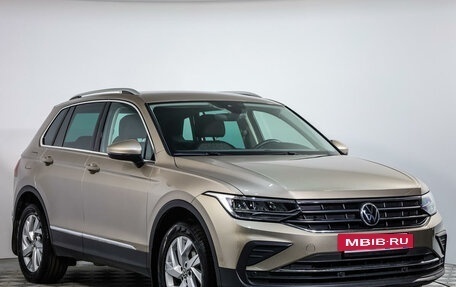 Volkswagen Tiguan II, 2021 год, 3 149 000 рублей, 3 фотография