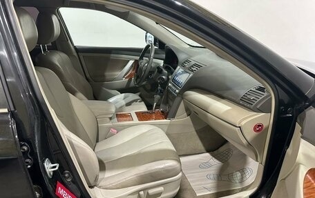 Toyota Camry, 2007 год, 1 100 000 рублей, 17 фотография