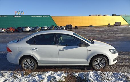 Volkswagen Polo VI (EU Market), 2014 год, 740 000 рублей, 2 фотография