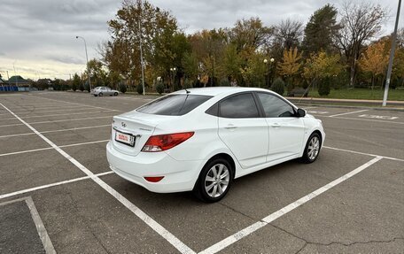 Hyundai Solaris II рестайлинг, 2013 год, 1 250 000 рублей, 5 фотография