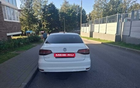 Volkswagen Jetta VI, 2016 год, 650 000 рублей, 3 фотография