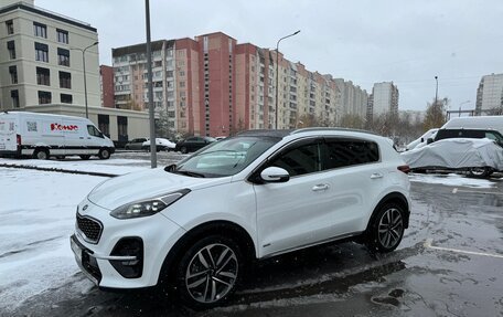 KIA Sportage IV рестайлинг, 2018 год, 2 600 000 рублей, 2 фотография