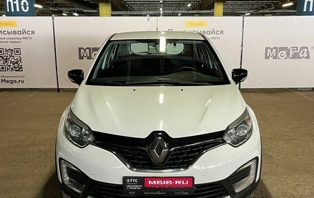 Renault Kaptur I рестайлинг, 2018 год, 1 562 000 рублей, 2 фотография