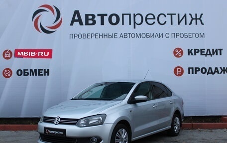 Volkswagen Polo VI (EU Market), 2012 год, 920 000 рублей, 1 фотография