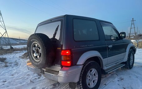 Mitsubishi Pajero III рестайлинг, 1993 год, 550 000 рублей, 2 фотография