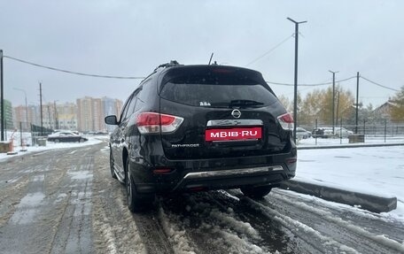 Nissan Pathfinder, 2014 год, 1 950 000 рублей, 6 фотография