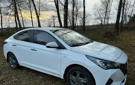 Hyundai Solaris II рестайлинг, 2020 год, 1 850 000 рублей, 7 фотография