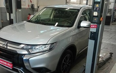 Mitsubishi Outlander III рестайлинг 3, 2021 год, 2 573 000 рублей, 1 фотография