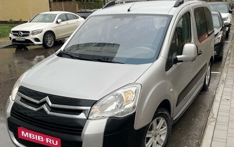 Citroen Berlingo II рестайлинг, 2011 год, 950 000 рублей, 1 фотография