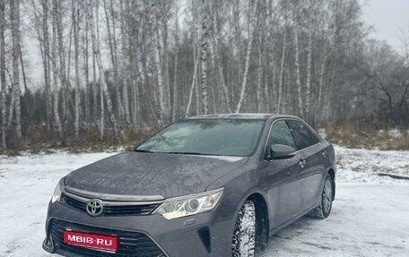 Toyota Camry, 2016 год, 2 600 000 рублей, 1 фотография