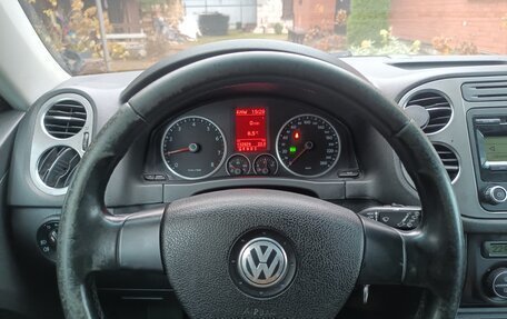 Volkswagen Tiguan I, 2009 год, 980 000 рублей, 16 фотография