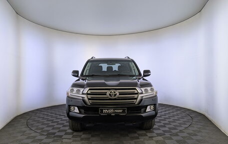 Toyota Land Cruiser 200, 2019 год, 7 995 000 рублей, 2 фотография