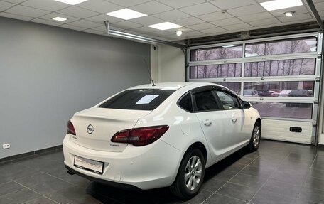 Opel Astra J, 2015 год, 1 219 000 рублей, 6 фотография