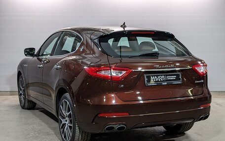 Maserati Levante I, 2017 год, 5 600 000 рублей, 7 фотография