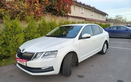 Skoda Octavia, 2017 год, 1 930 000 рублей, 3 фотография