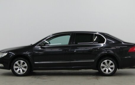 Skoda Superb III рестайлинг, 2012 год, 945 000 рублей, 2 фотография