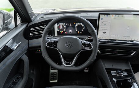 Volkswagen Tiguan, 2024 год, 5 650 000 рублей, 11 фотография