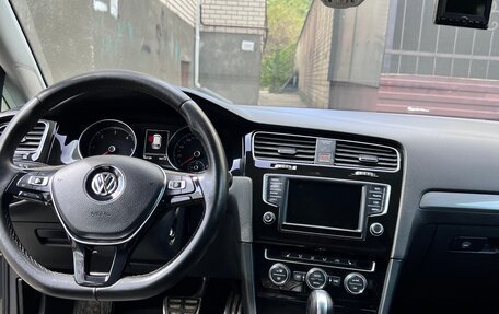 Volkswagen Golf VII, 2016 год, 1 460 000 рублей, 18 фотография