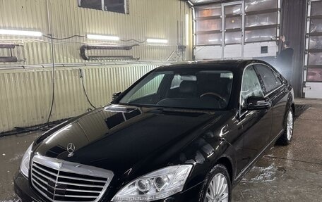 Mercedes-Benz S-Класс, 2008 год, 1 550 000 рублей, 2 фотография