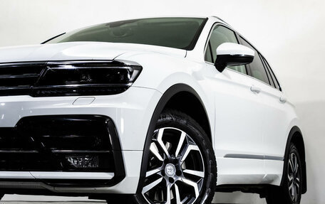 Volkswagen Tiguan II, 2019 год, 3 250 000 рублей, 2 фотография