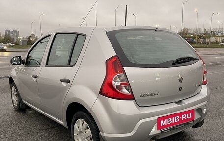 Renault Sandero I, 2014 год, 735 000 рублей, 6 фотография