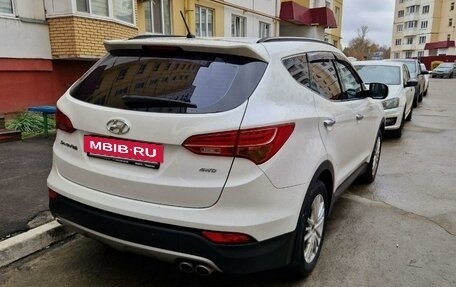 Hyundai Santa Fe III рестайлинг, 2013 год, 1 800 000 рублей, 3 фотография