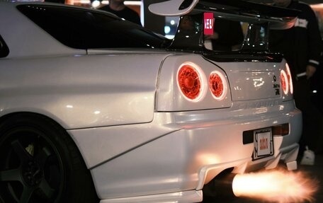 Nissan Skyline, 1998 год, 4 800 000 рублей, 9 фотография