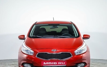 KIA cee'd III, 2013 год, 1 059 000 рублей, 2 фотография