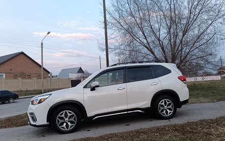 Subaru Forester, 2019 год, 3 275 000 рублей, 6 фотография