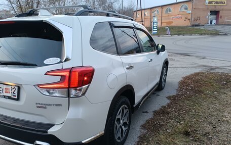 Subaru Forester, 2019 год, 3 275 000 рублей, 10 фотография