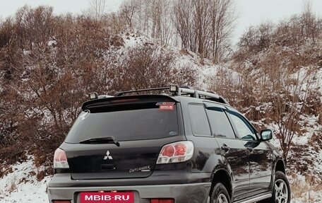 Mitsubishi Outlander III рестайлинг 3, 2004 год, 889 000 рублей, 6 фотография