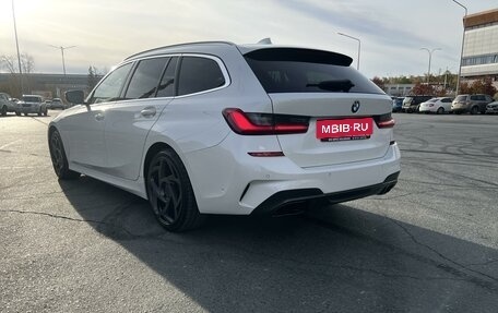 BMW 3 серия, 2019 год, 4 100 000 рублей, 6 фотография