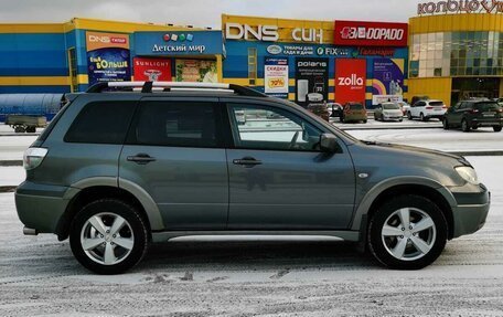 Mitsubishi Outlander III рестайлинг 3, 2005 год, 650 000 рублей, 4 фотография