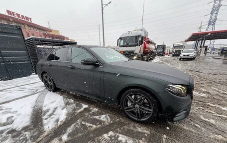 Mercedes-Benz E-Класс, 2019 год, 3 650 000 рублей, 3 фотография