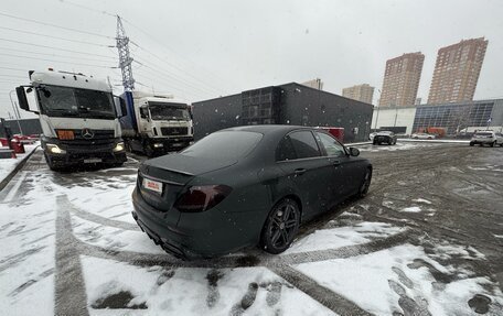 Mercedes-Benz E-Класс, 2019 год, 3 650 000 рублей, 6 фотография