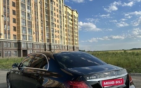 Mercedes-Benz E-Класс, 2018 год, 3 850 000 рублей, 5 фотография