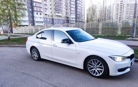 BMW 3 серия, 2012 год, 1 750 000 рублей, 2 фотография