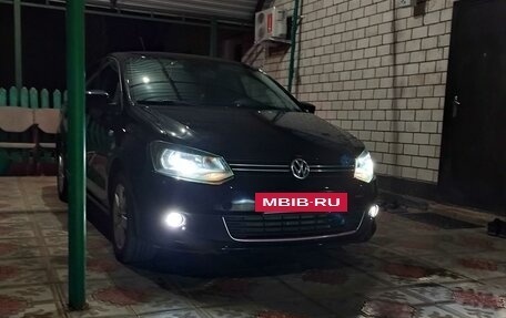 Volkswagen Polo VI (EU Market), 2012 год, 1 040 000 рублей, 4 фотография