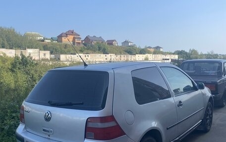 Volkswagen Golf IV, 2002 год, 300 000 рублей, 3 фотография