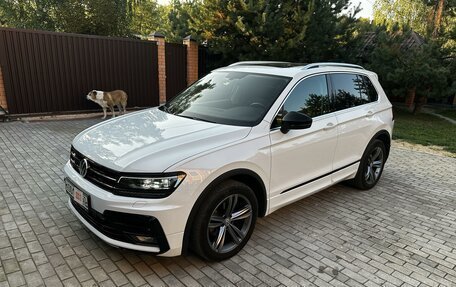 Volkswagen Tiguan II, 2018 год, 3 450 000 рублей, 3 фотография