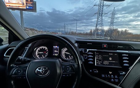 Toyota Camry, 2018 год, 2 750 000 рублей, 7 фотография