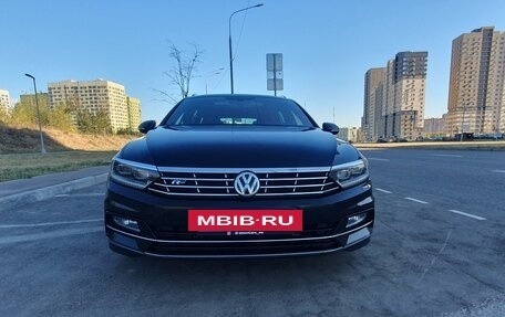 Volkswagen Passat B8 рестайлинг, 2018 год, 2 850 000 рублей, 13 фотография