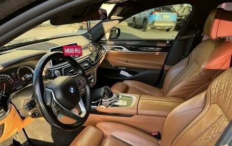 BMW 7 серия, 2016 год, 4 800 000 рублей, 15 фотография