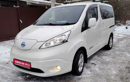 Nissan NV200, 2014 год, 2 600 000 рублей, 1 фотография